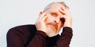 Miguel Bosé trabaja en nuevo álbum desde México